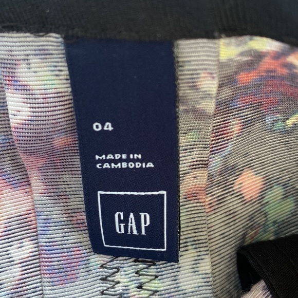 GAP confetti pleat mini skirt. - Picture 4 of 11